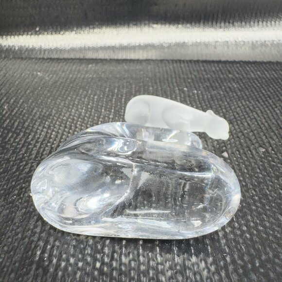 Vintage 1980s Clear Frosted Glass Bear on a Wave Figurine Small Glass Decor VTG - Picture 5 of 8